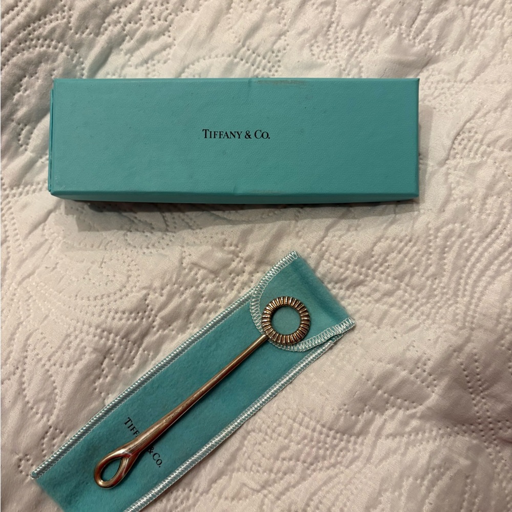 Tiffany & Co. Sterling silver Sunburst bubble blower.